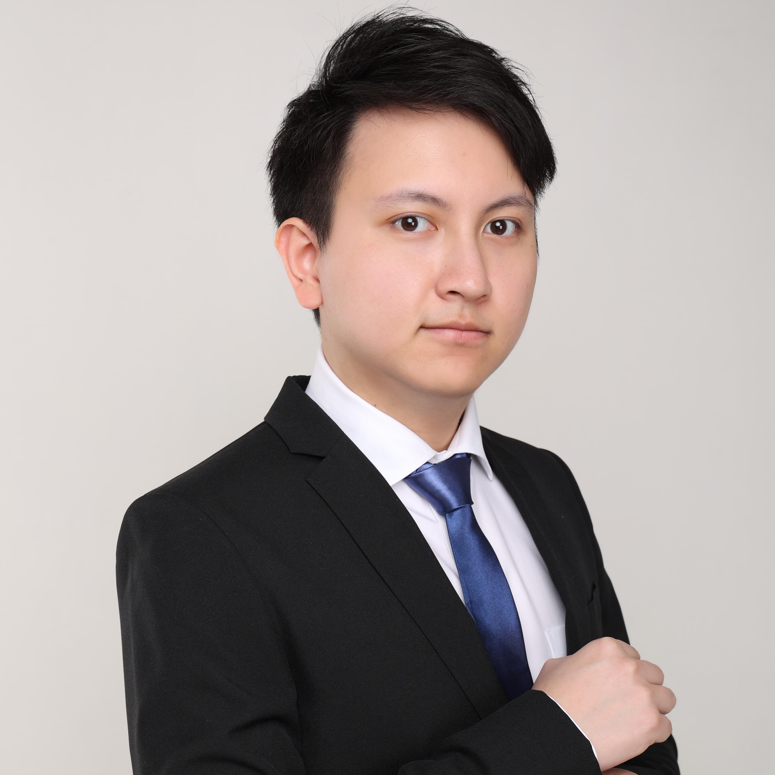 Sam Pan@Owlish Online